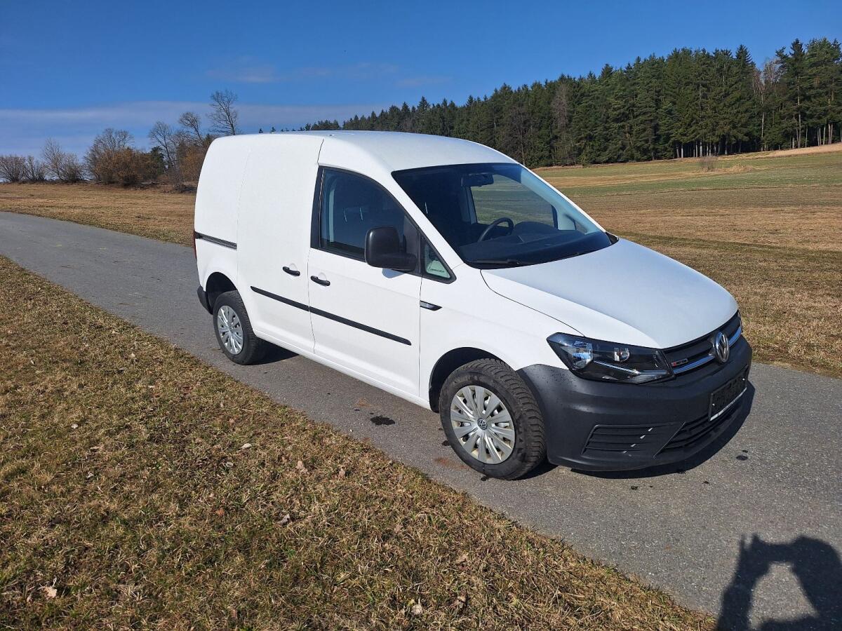 VW Caddy Allrad 2