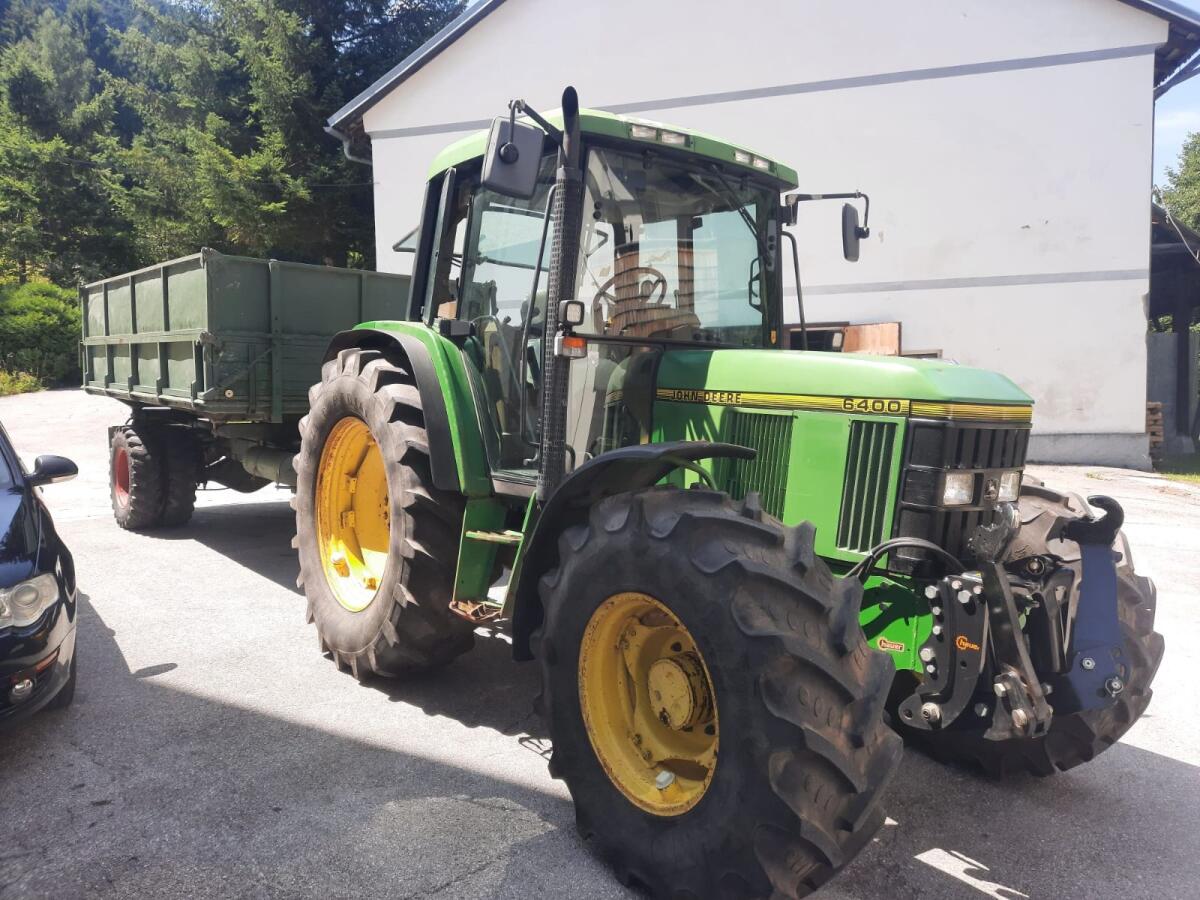 John Deere 6400 2