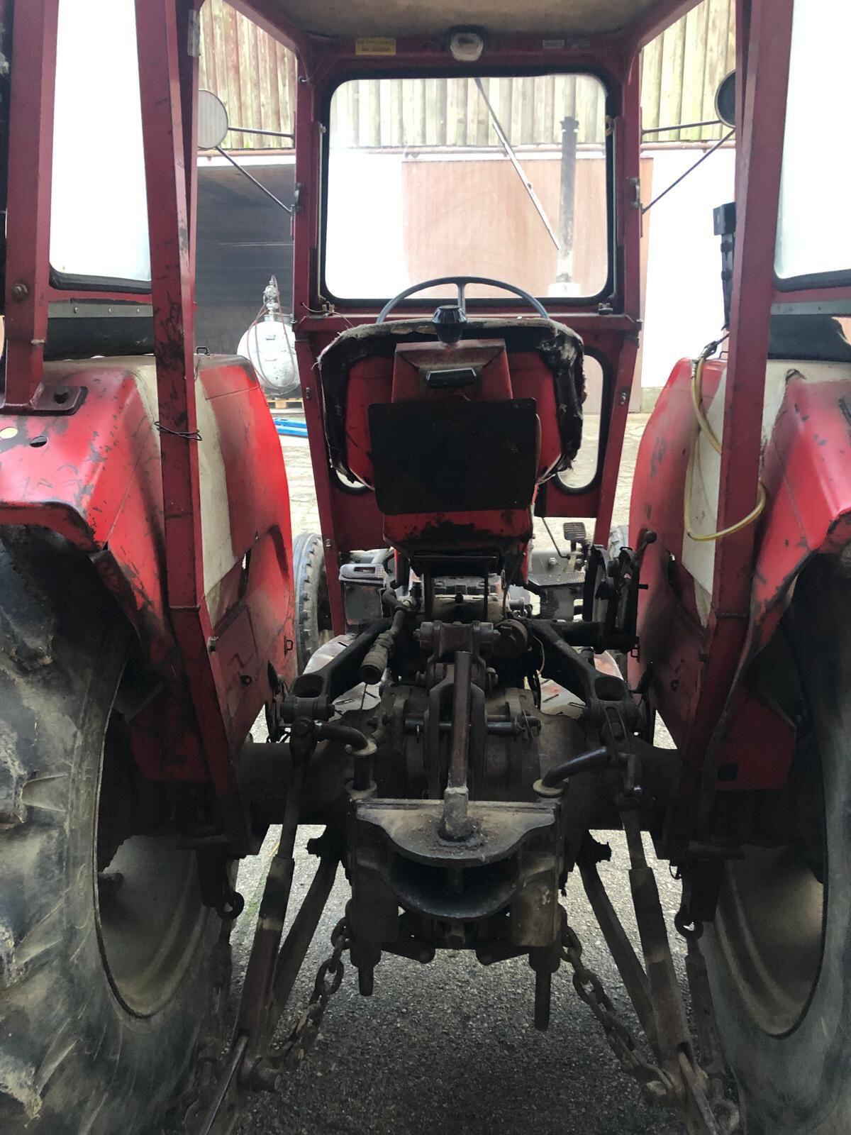 Massey Ferguson 165 2