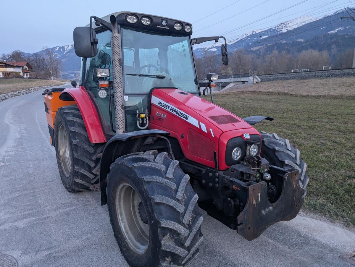 Massey Ferguson 6445 Dyna 6 3