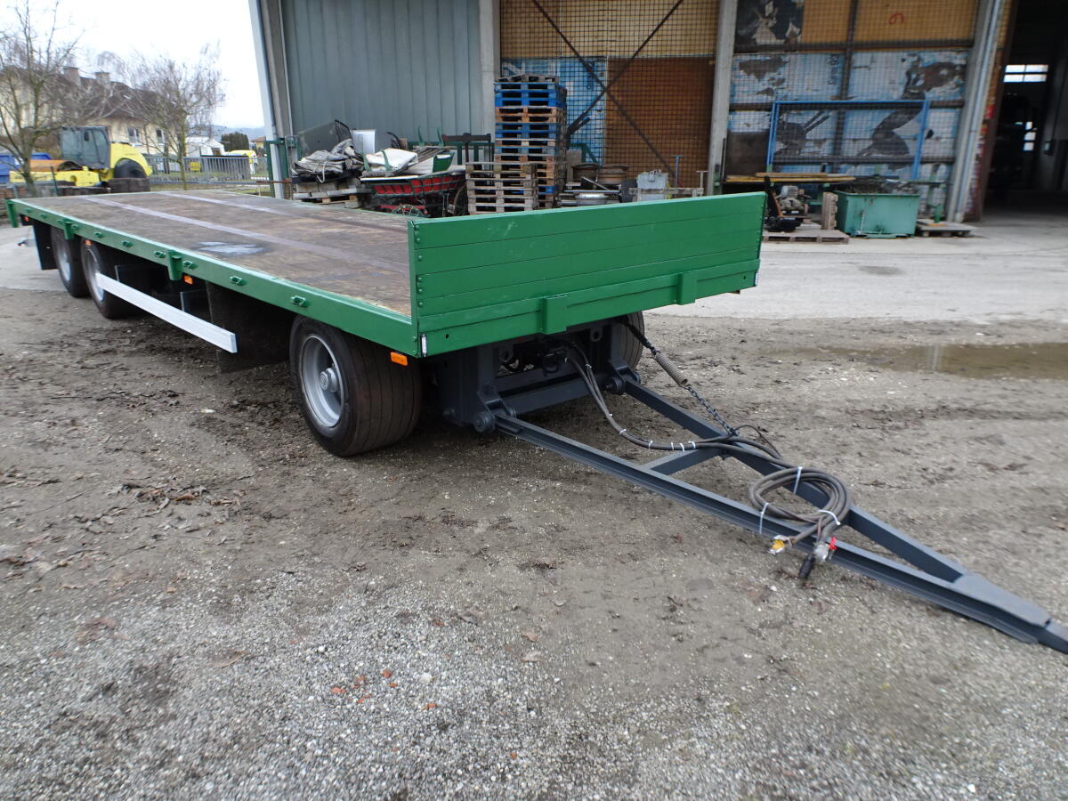 3-Achs-Hänger Burg 3