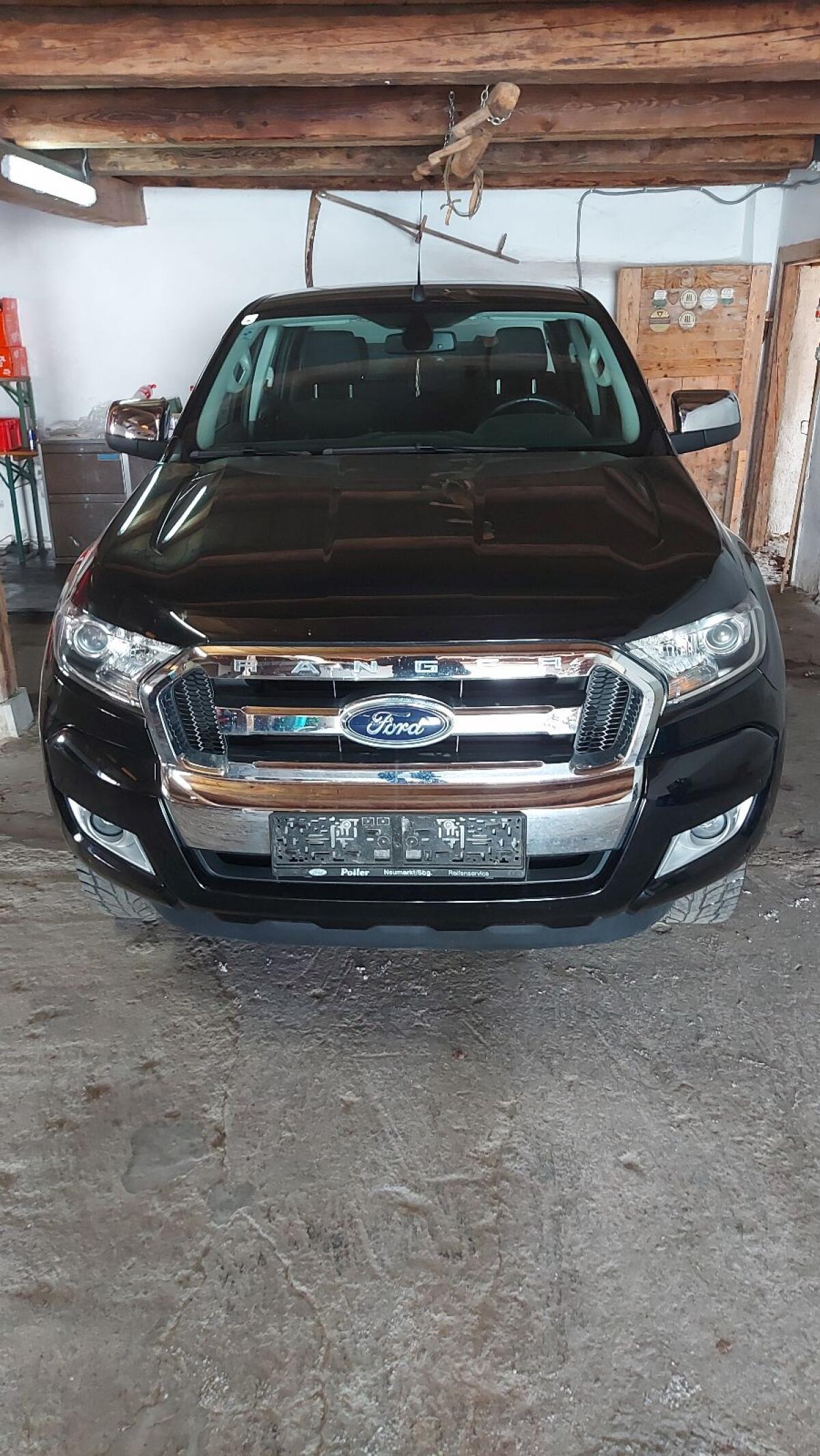 Ford Ranger XLT 2