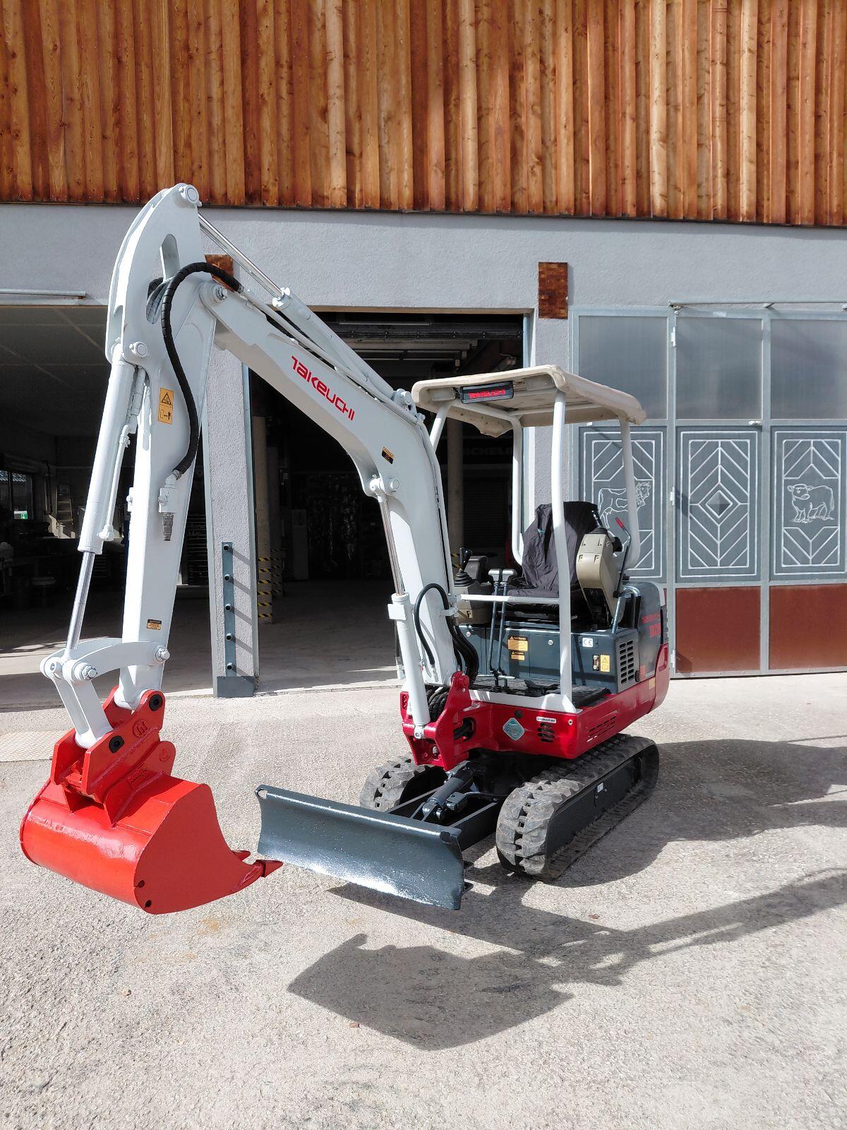 Takeuchi Tb 219 2