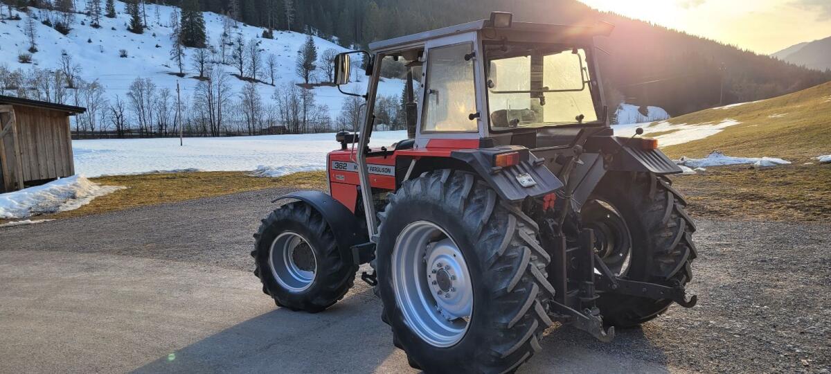Massey Ferguson 362 2