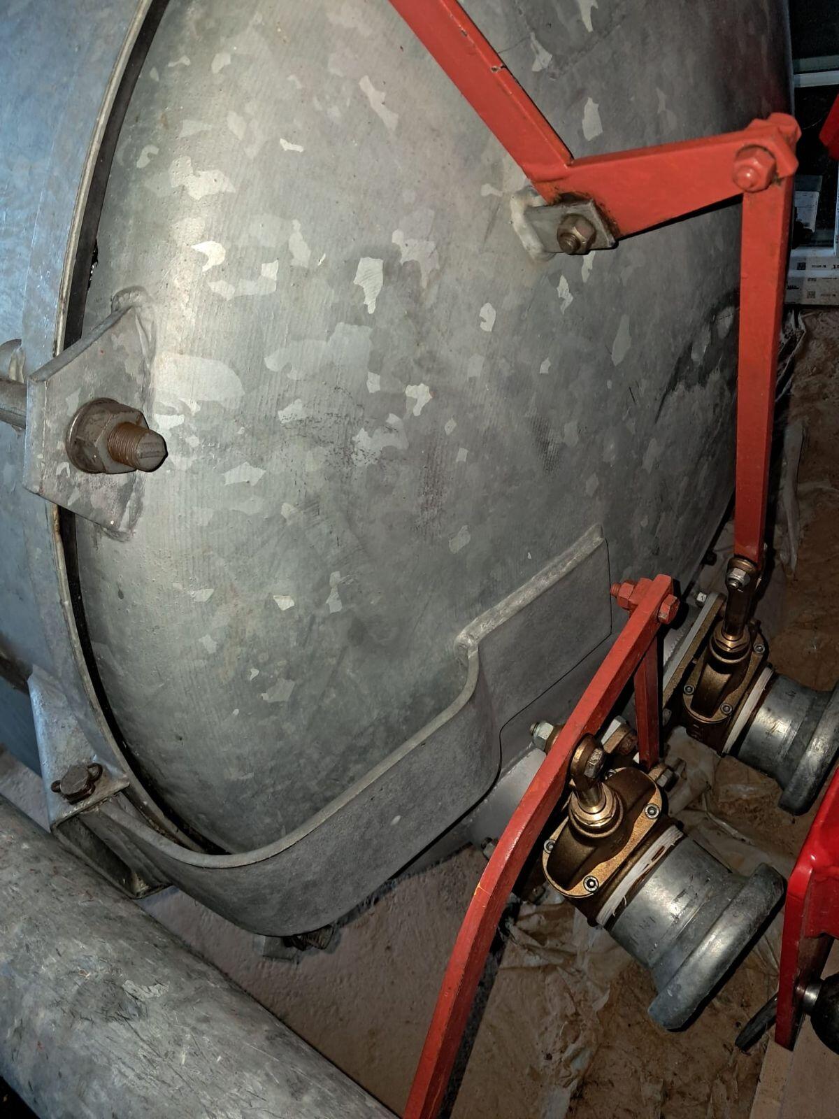 Wasserfass 1.700 l Bauer 3