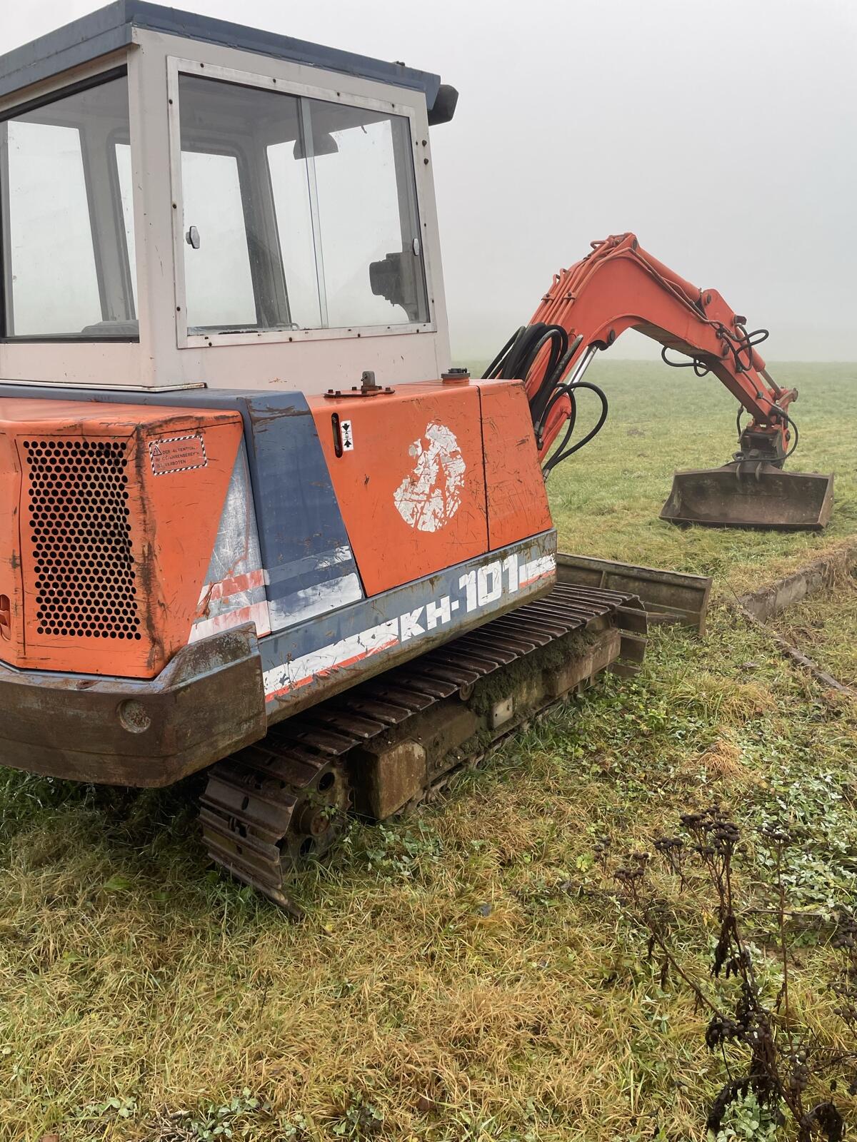 Kubota KH 101 2
