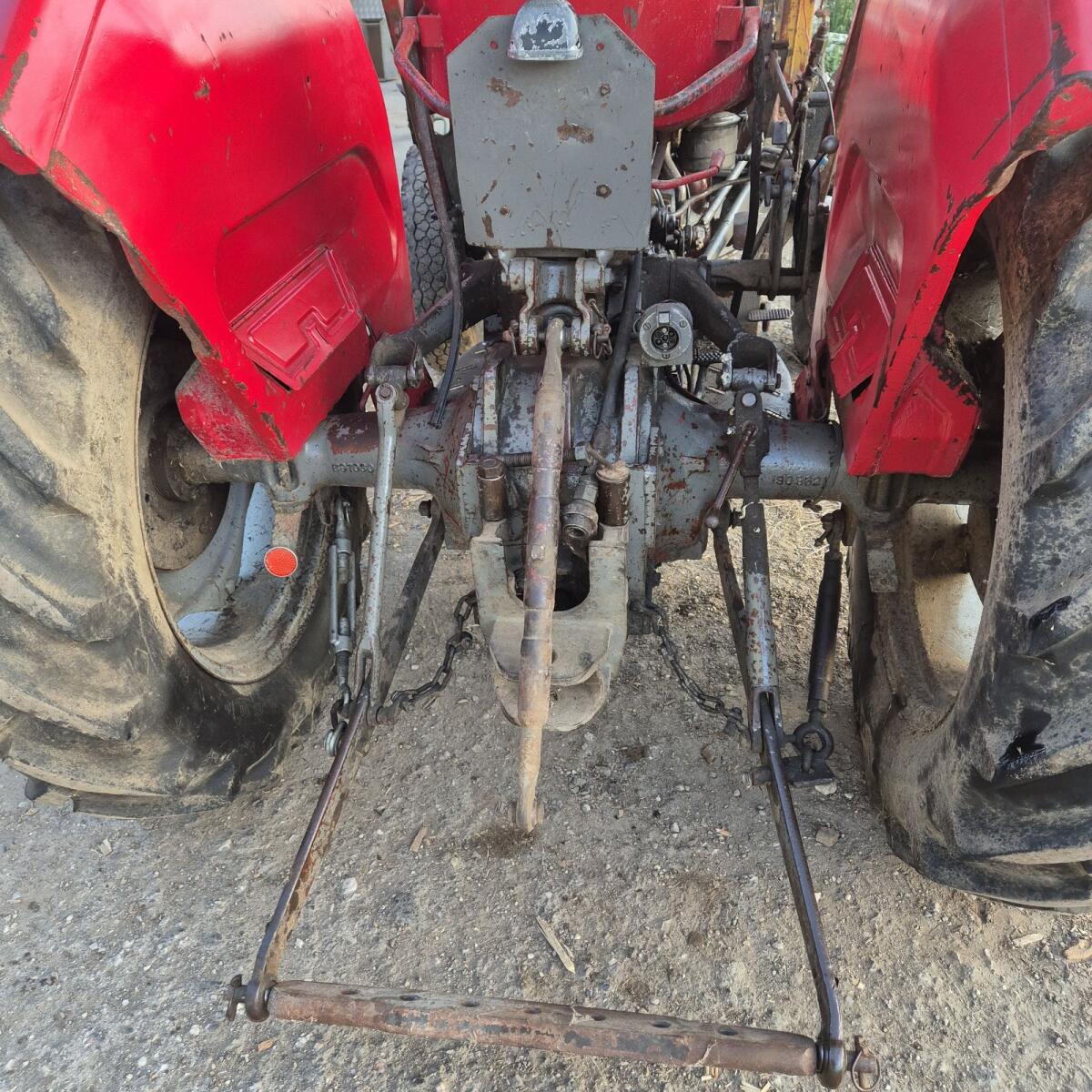 MF 135 mit Mauser Verdeck 3