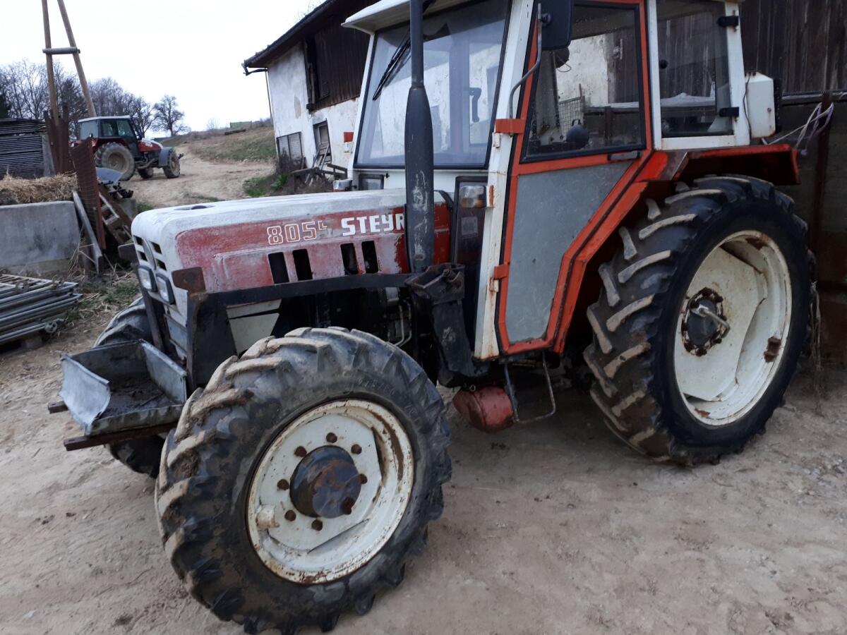 Steyr 8055a