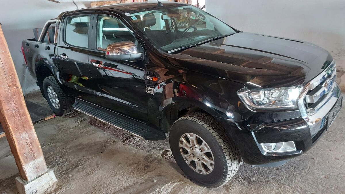 Ford Ranger XLT 3