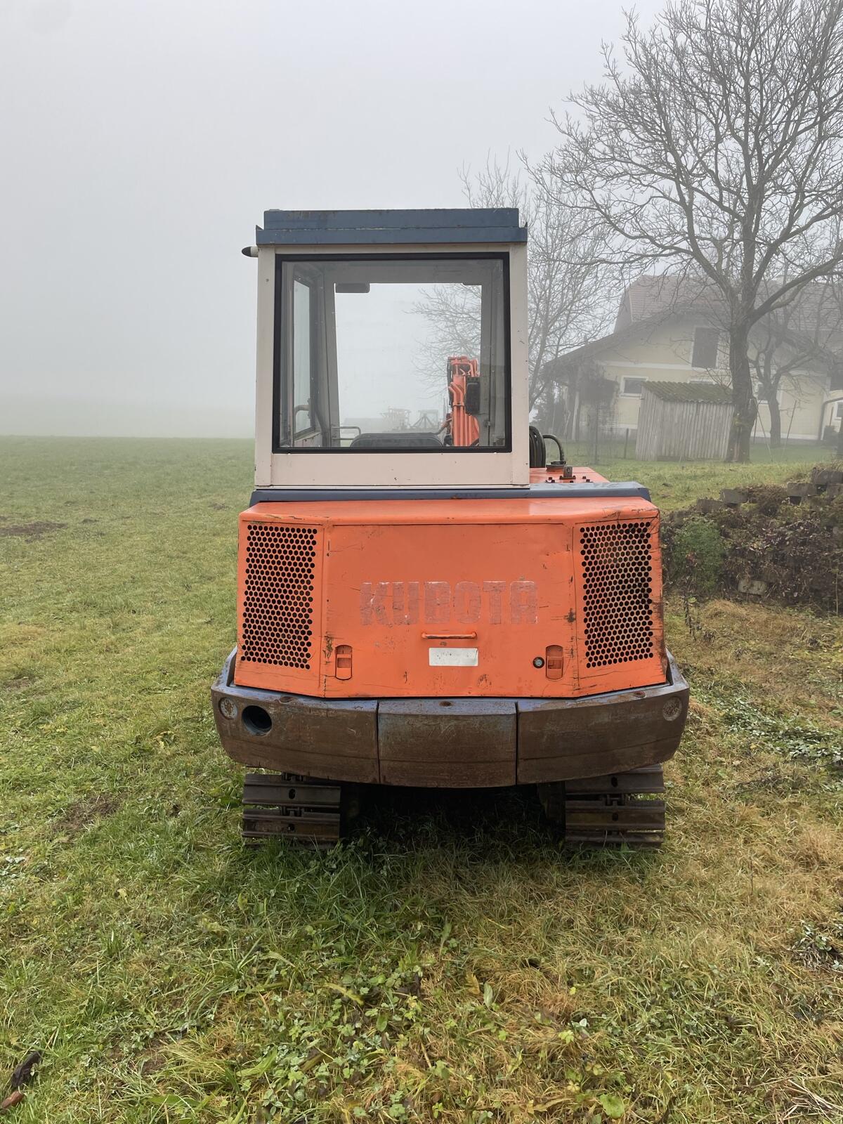 Kubota KH 101 3