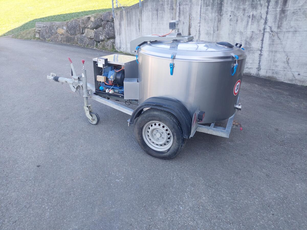 Milchtank / Tränkefass 2