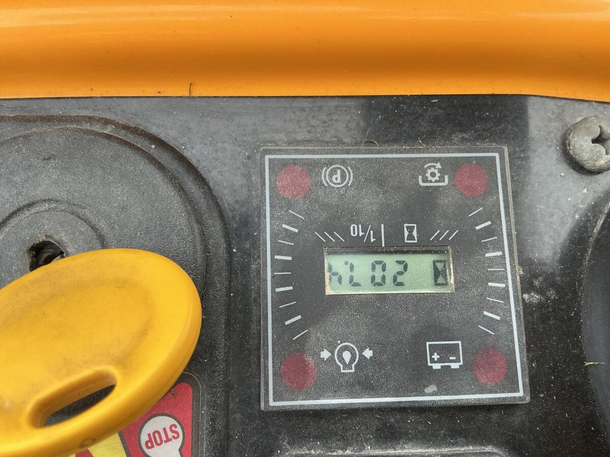 Rasentraktor Frontmäher mit Mulcher 3