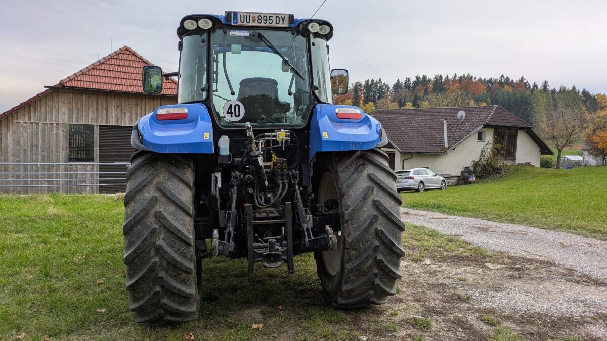 New Holland T5.105 Electro Command 3