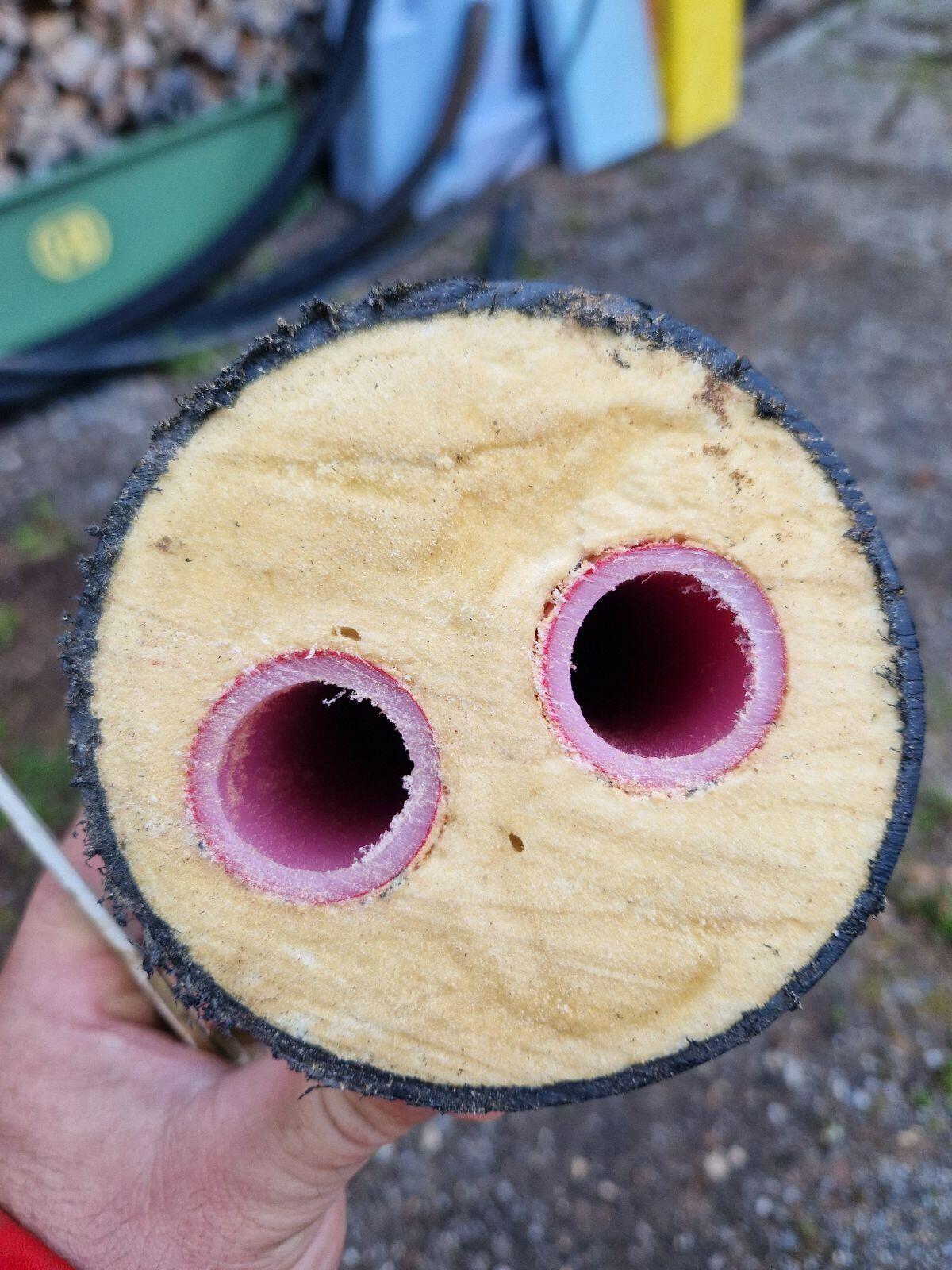 Fernwärmeschlauch 2