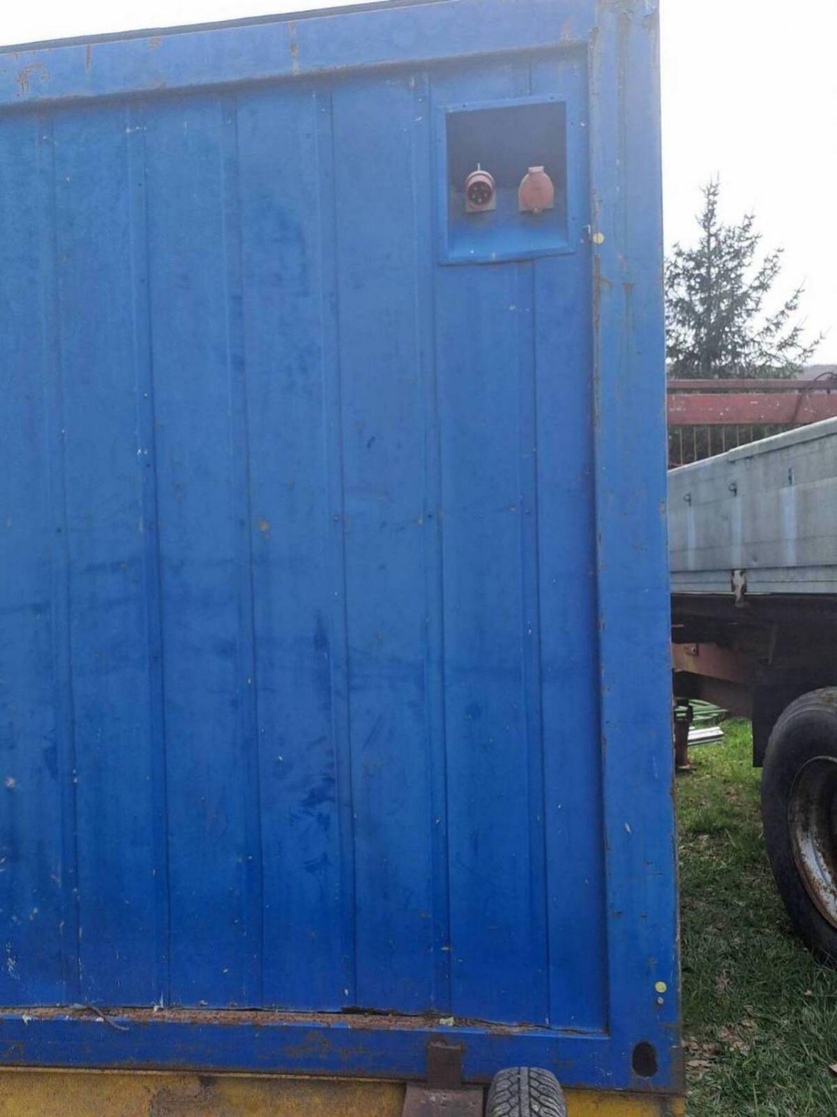 Container Bauhütte auf Rädern 3