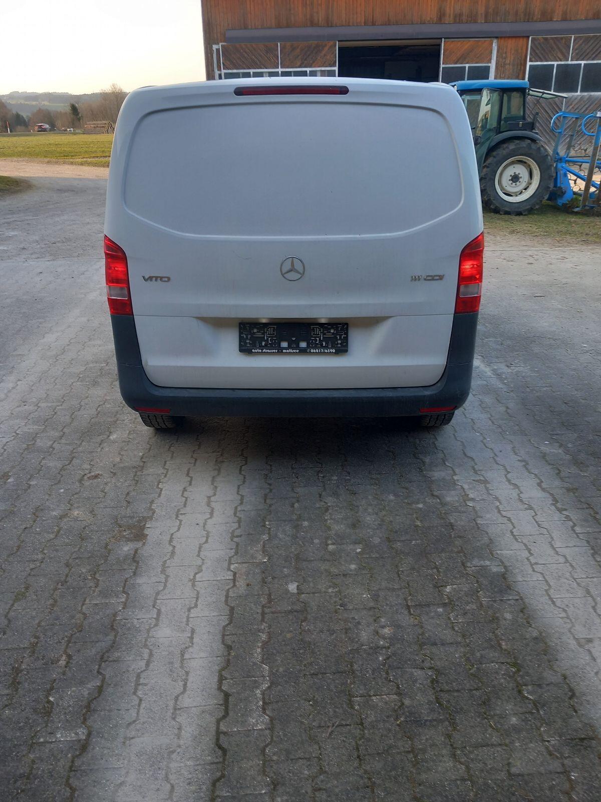 Mercedes Vito 3