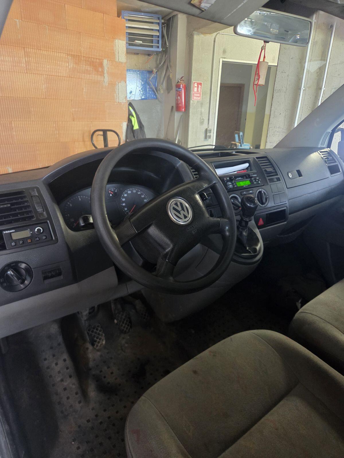 VW T5 4motion Doka Pritsche 2