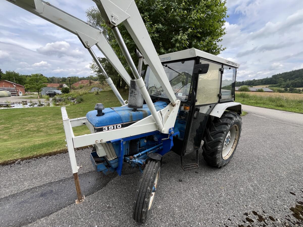 Ford 3910 2