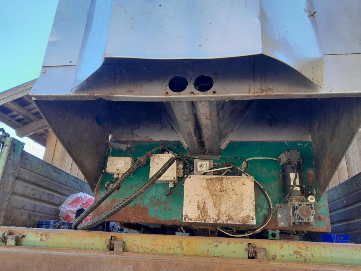 Gea Freestall Feeder 2