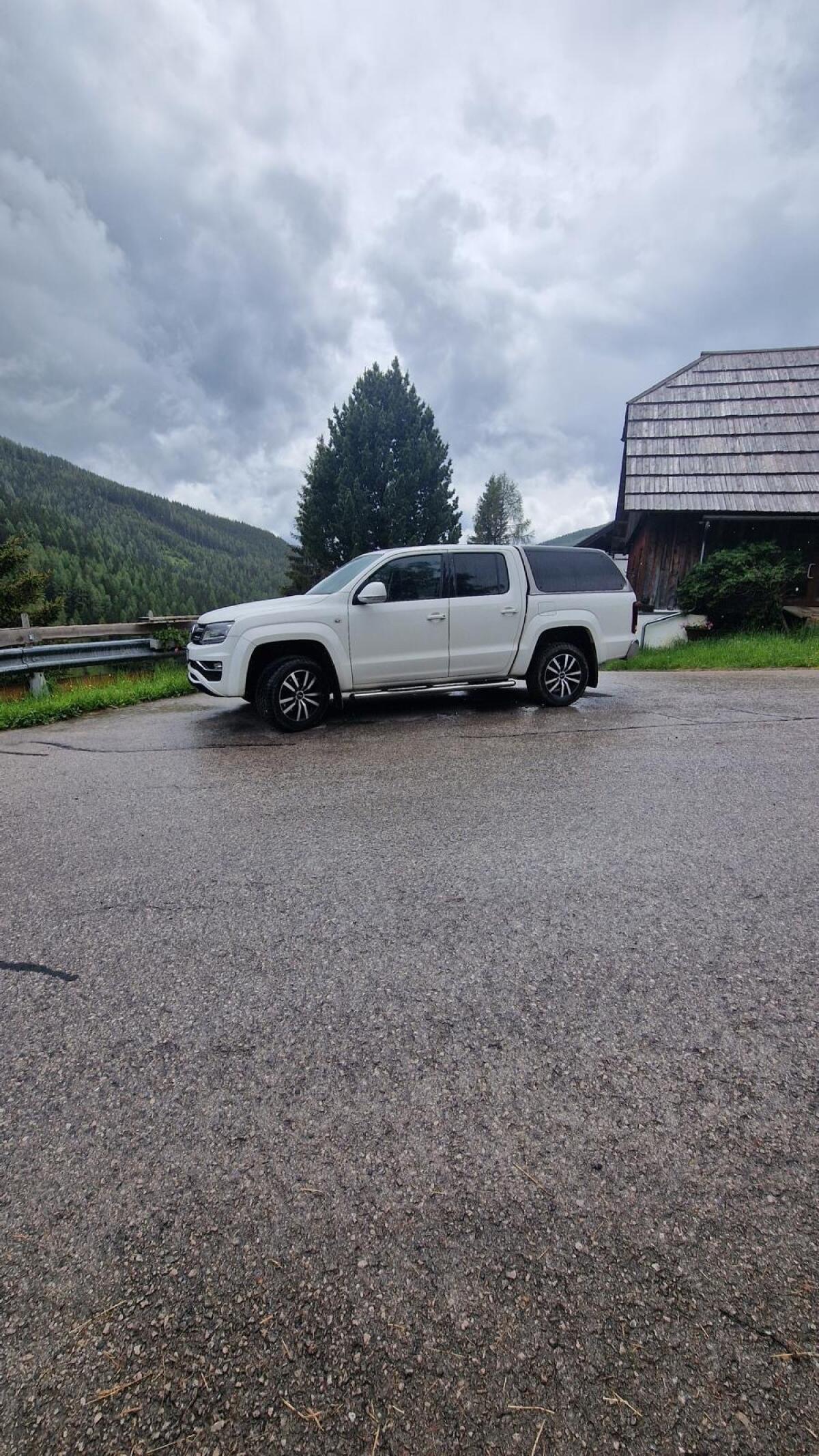 VW Amarok Aventura 2
