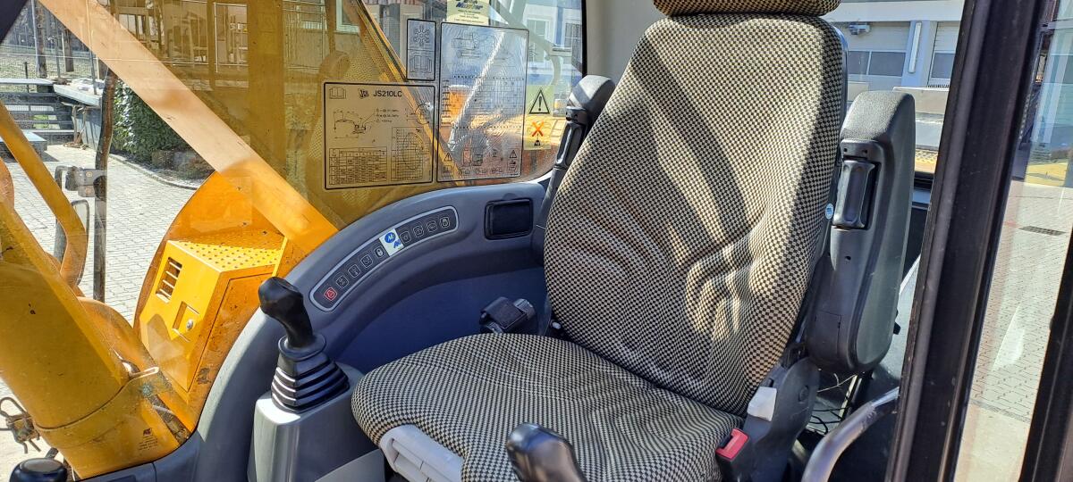 JCB210 Kettenbagger 2