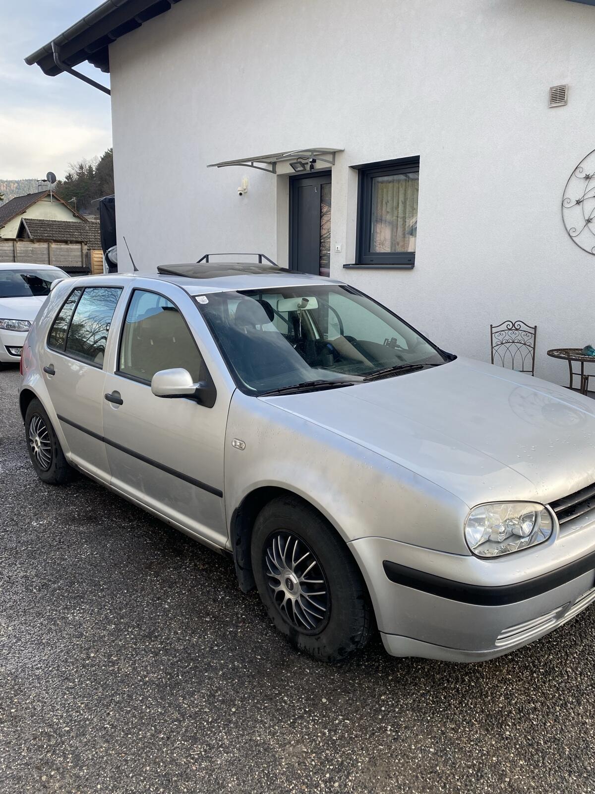 VW Golf IV mit Schiebedach 3