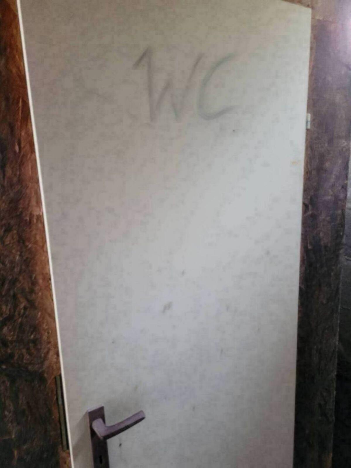 Baustellen-WC 3