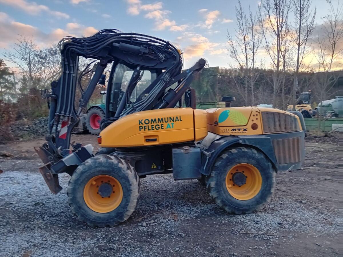 Mecalac 12MTX 2