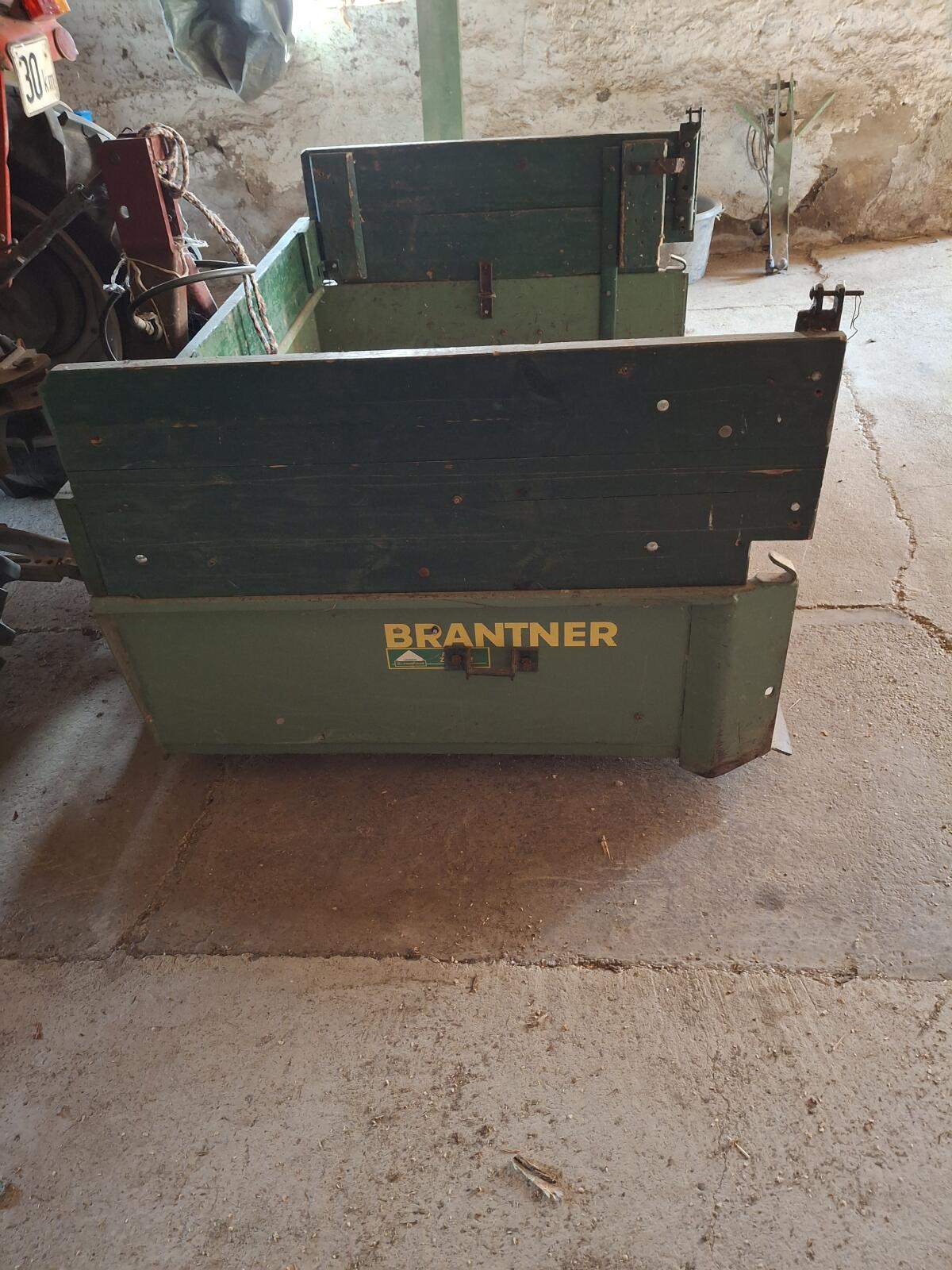 Kippmulde Schild Mulde Kiste Schaufel Brantner 2