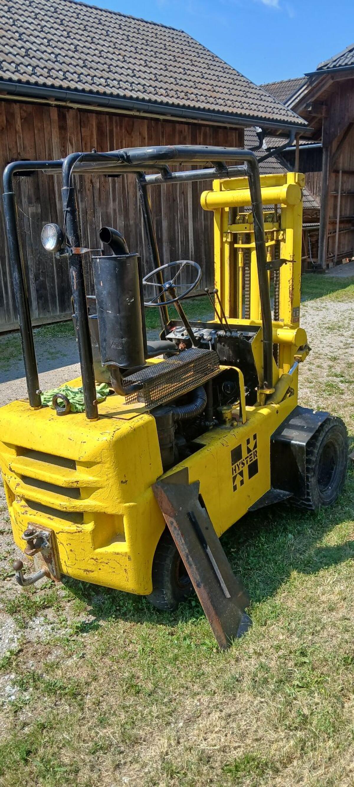 Stapler Hyster V-25 Defekt 3