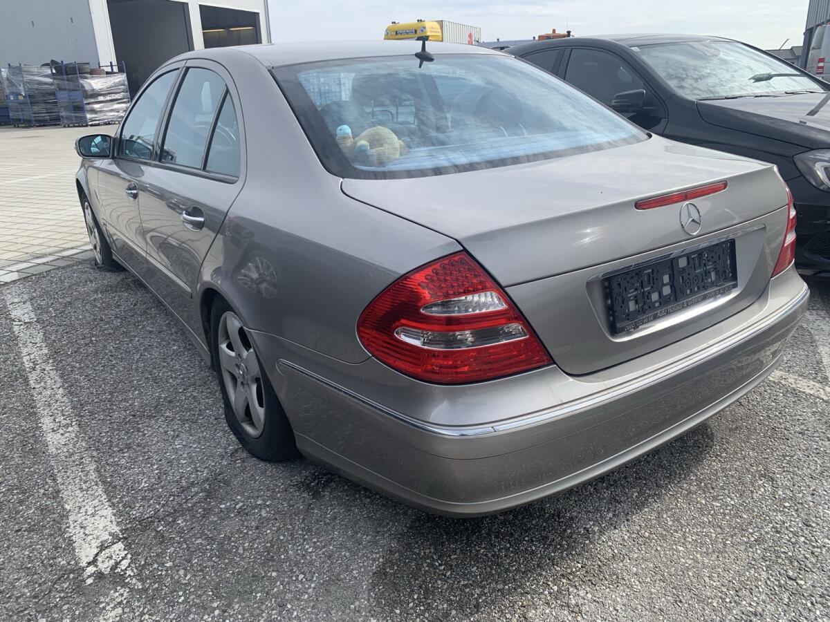 Mercedes E280CDI 3