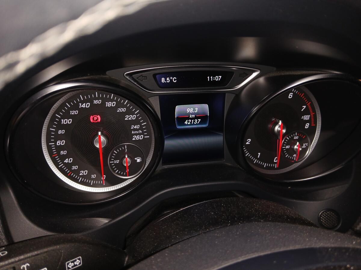 Mercedes GLA 180 3