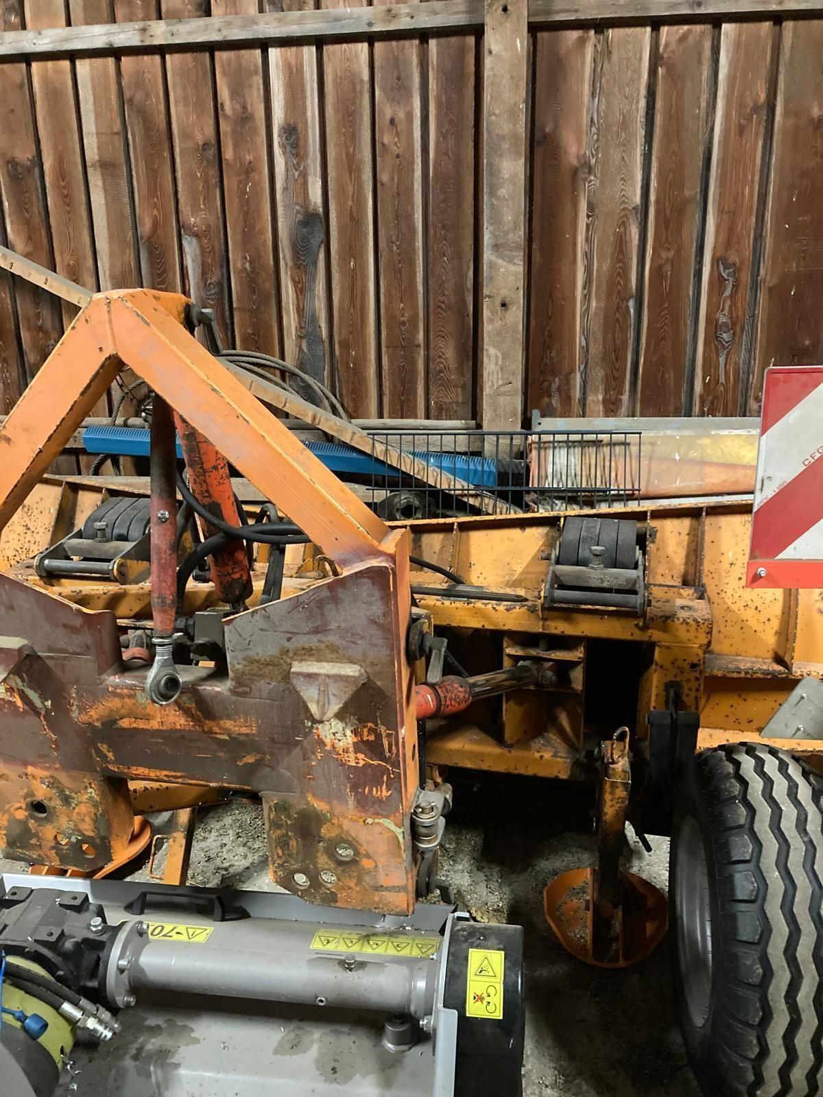 Schneepflug DS 240 3