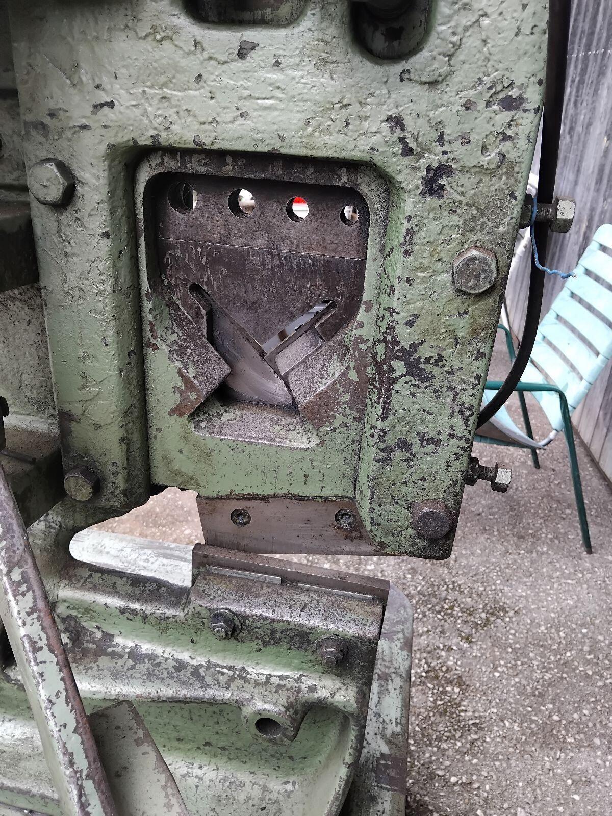 Verkaufe Metallschere 3