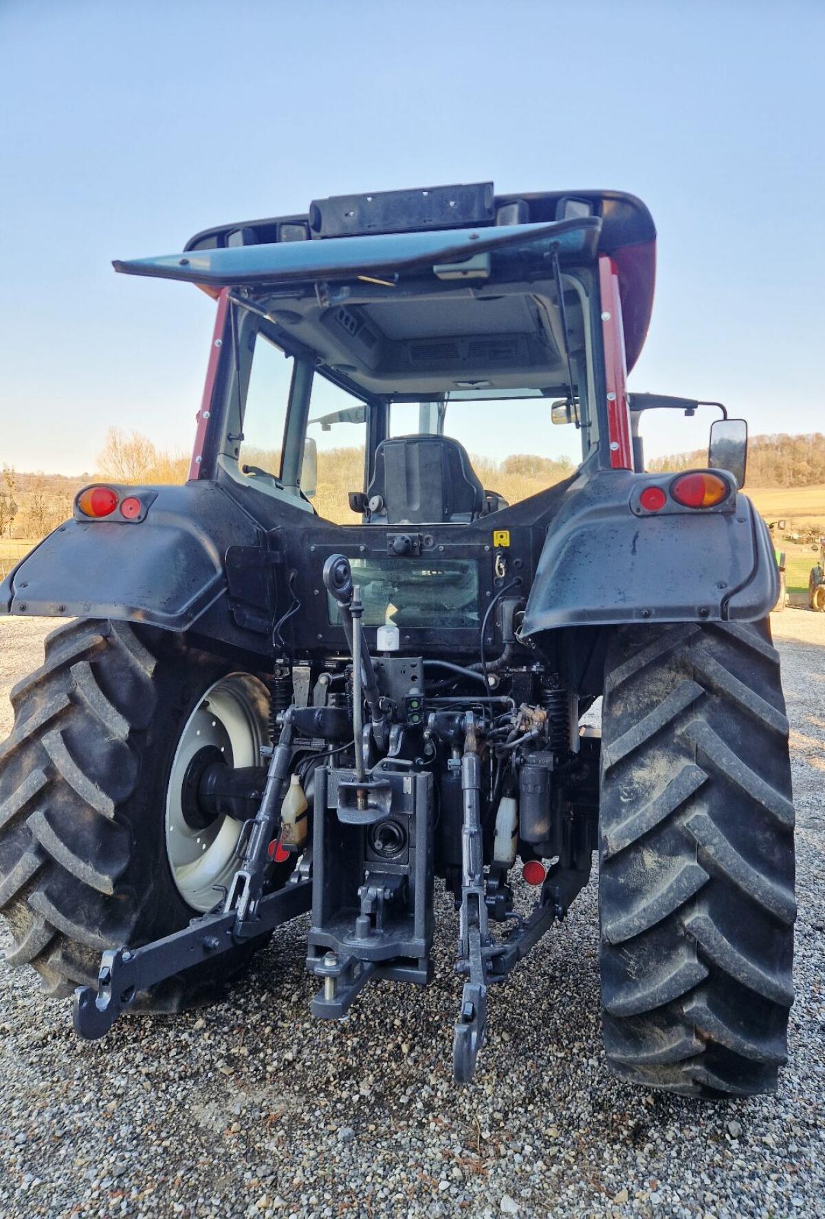 Valtra N103 Hi-tech 2