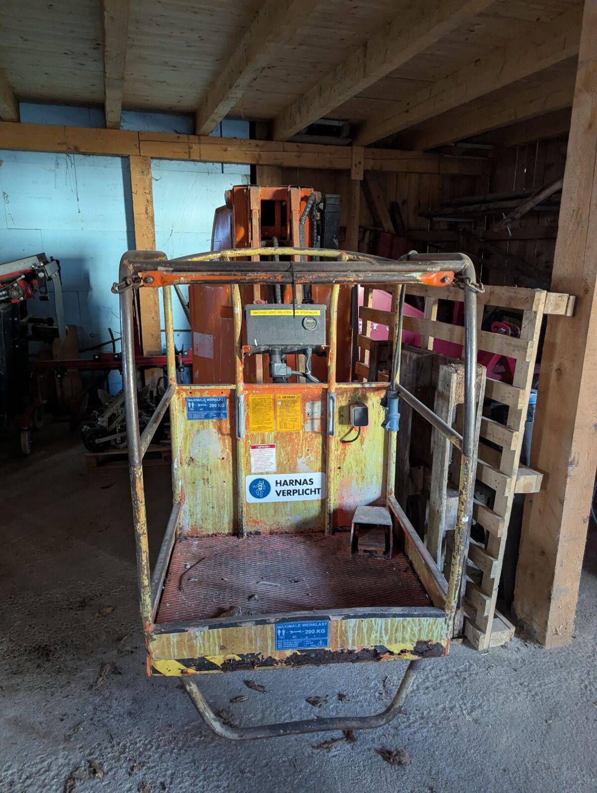 Steiger JLG Toucan 1010 2