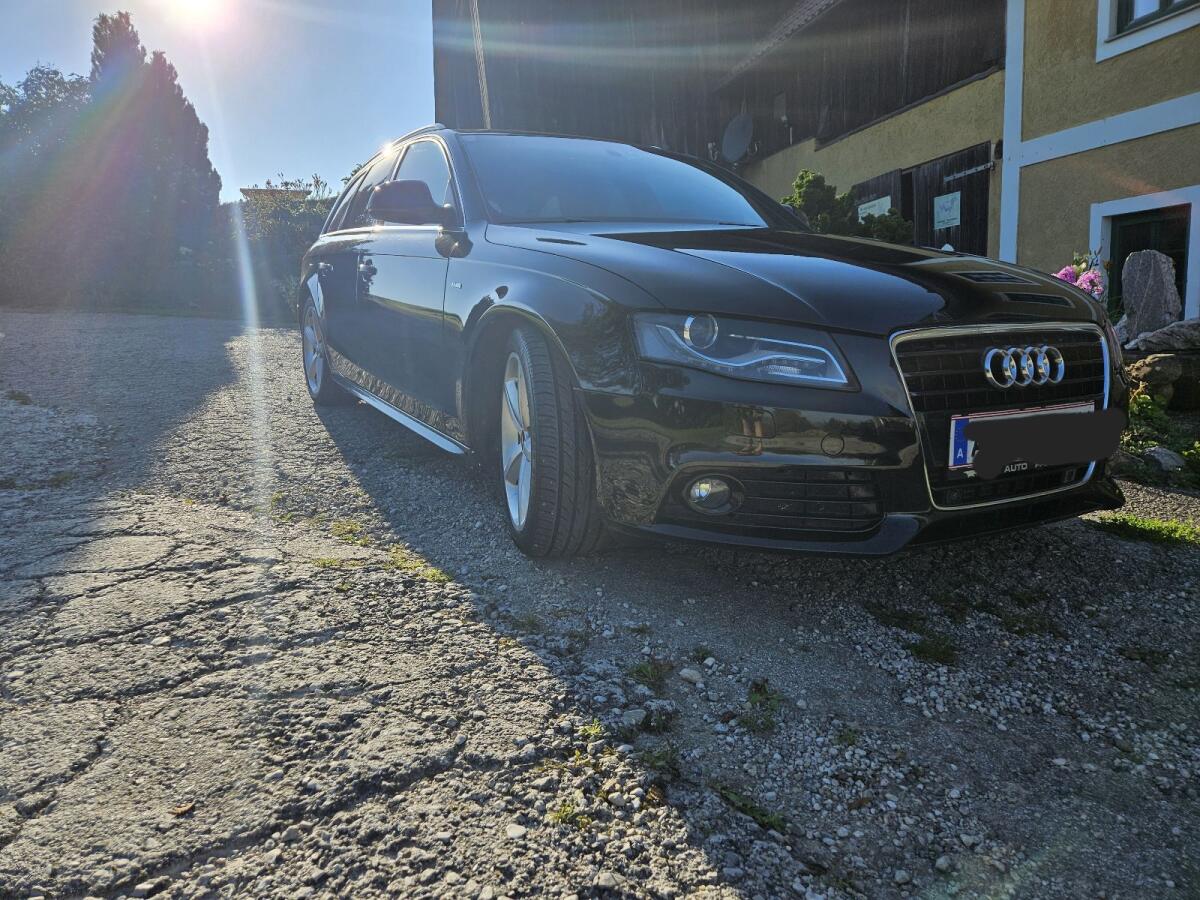 Audi A4 quattro 2