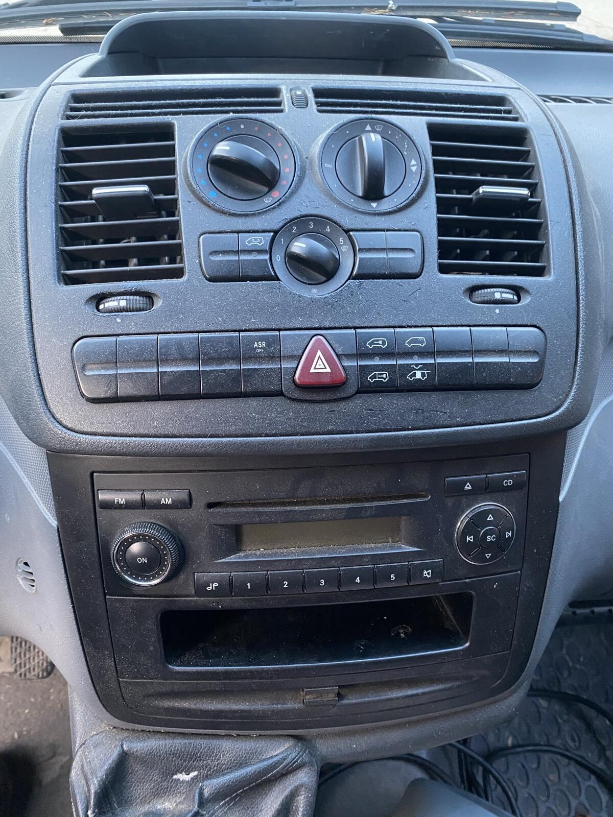 Mercedes Vito (Hochdach) 2