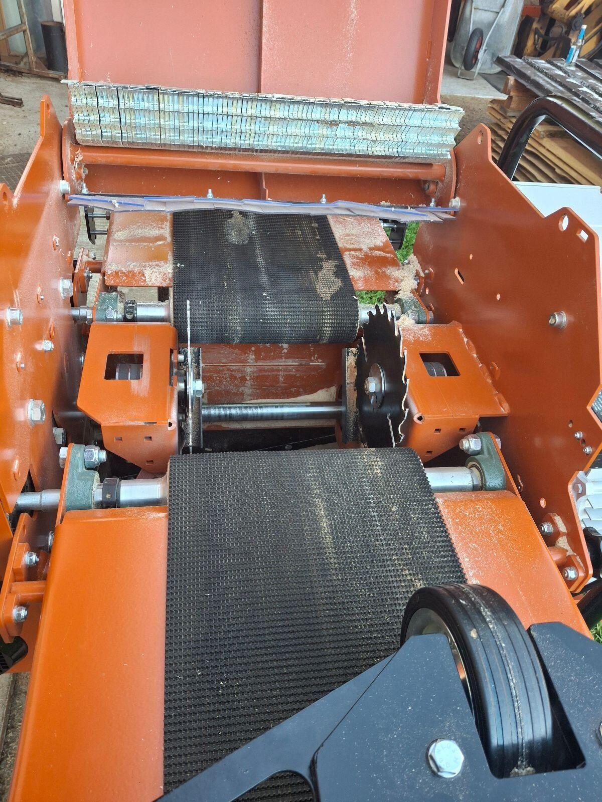 Doppelbesäumer Woodmizer EG 100 3