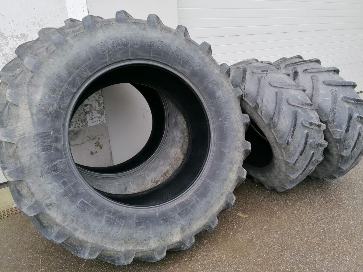 Traktorreifen Michelin XM 108 2