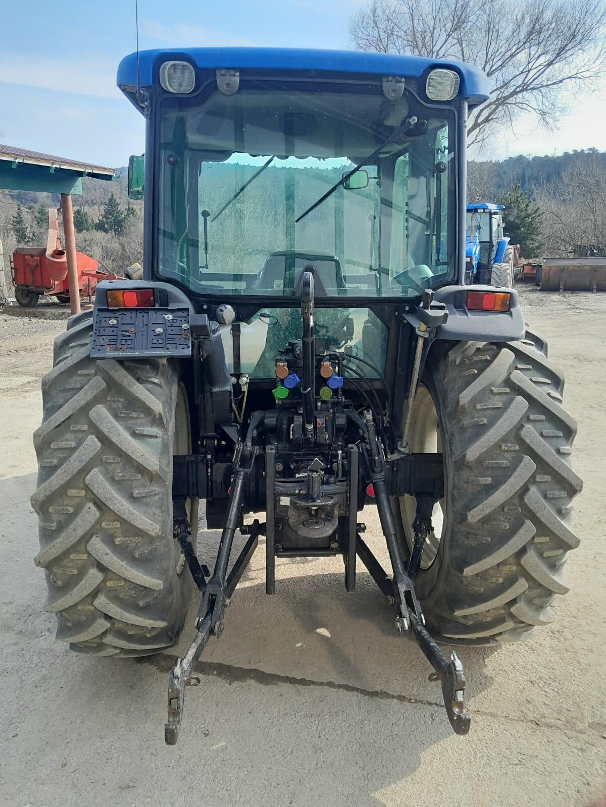 New Holland TN75S 3