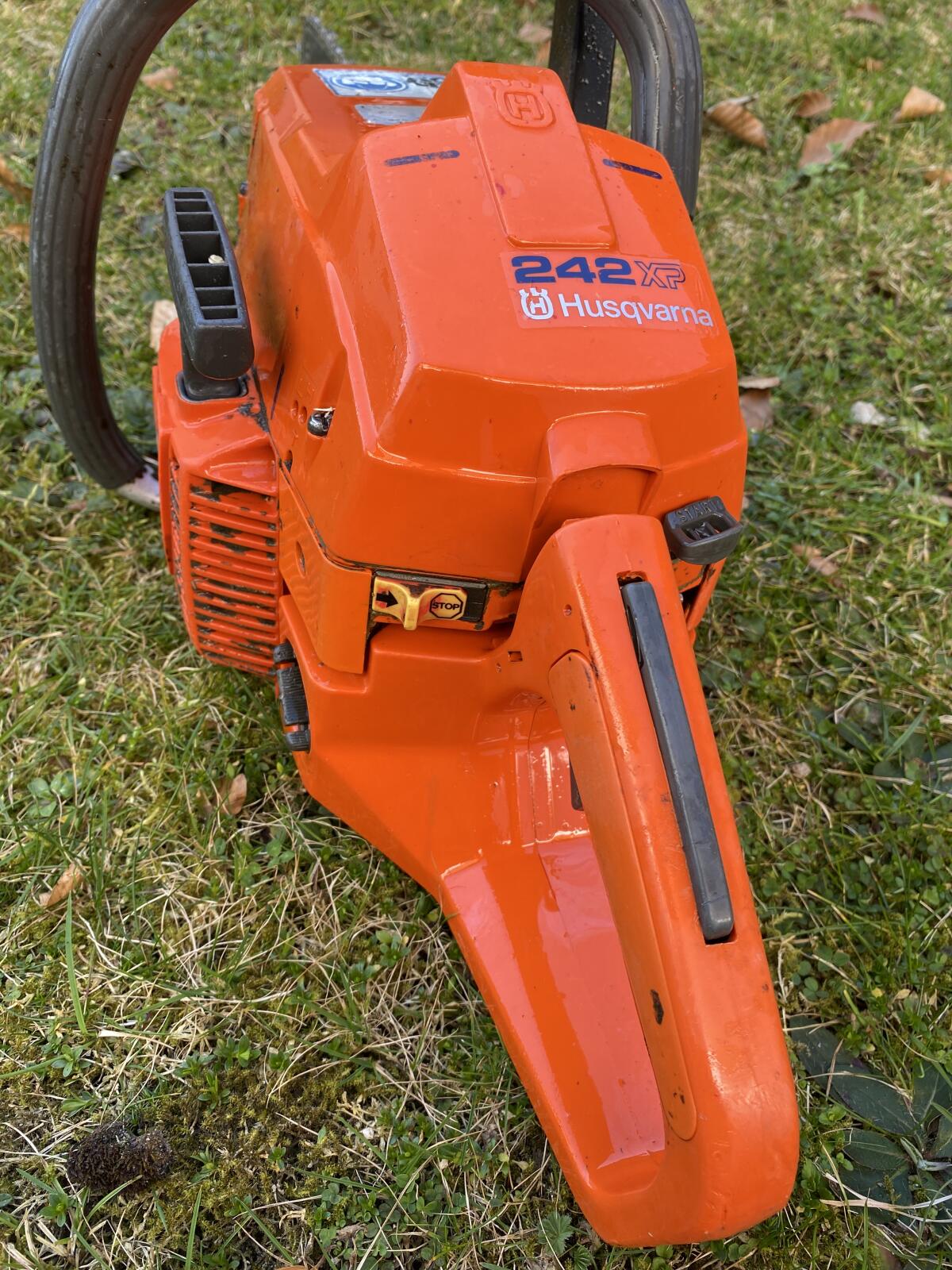 Husquarna 242 xp 2