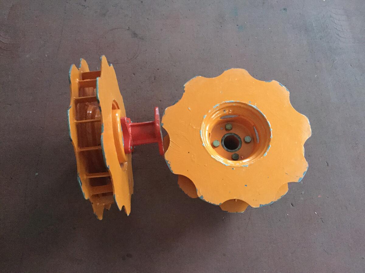 Eisenrad orange Farbe 2