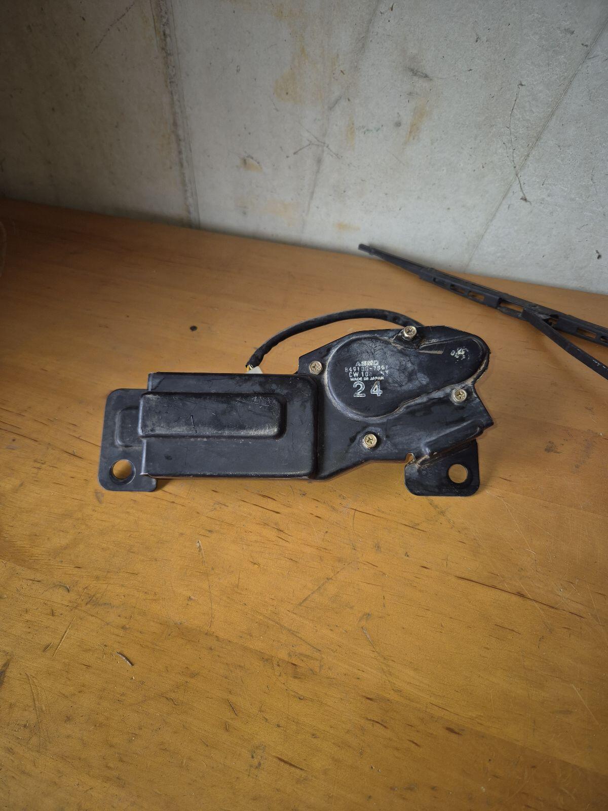 Scheibenwischermotor Takeuchi 3