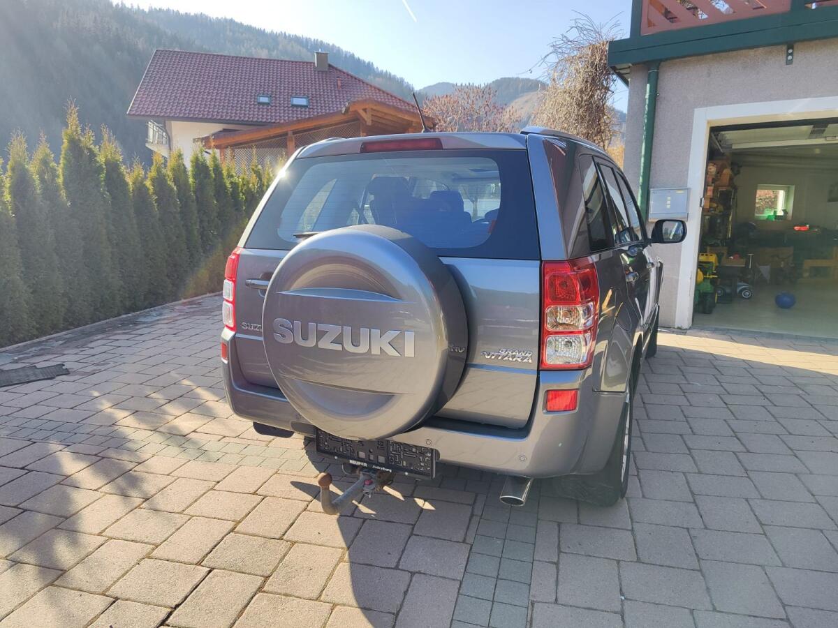 suzuki grand vitara 3