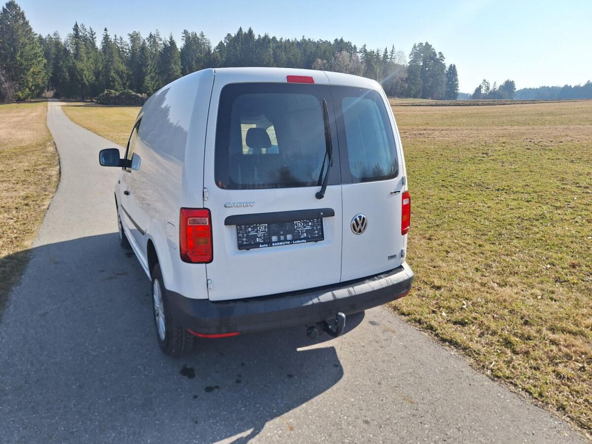 VW Caddy Allrad 3