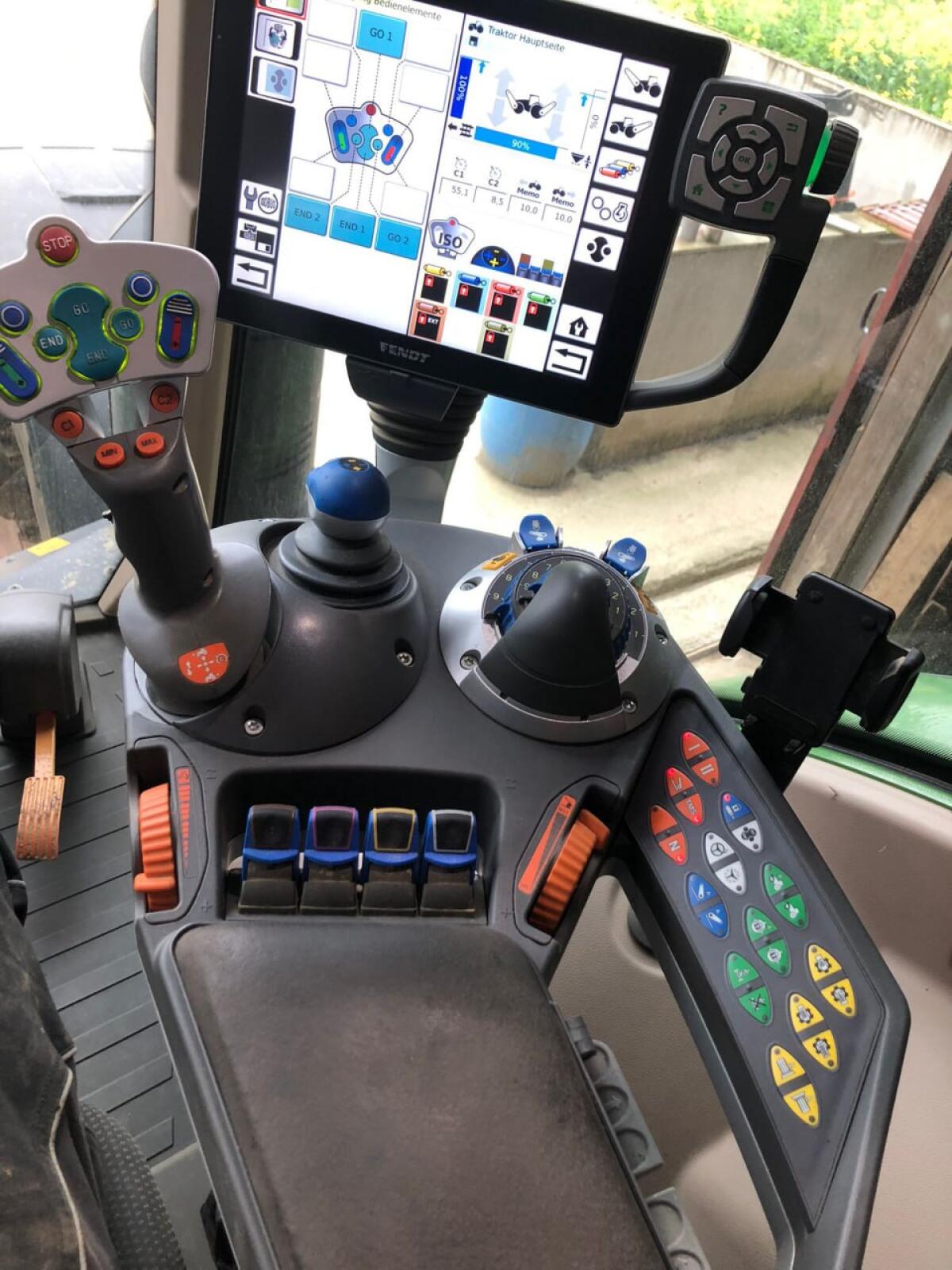 Fendt 724 Profi Plus 3