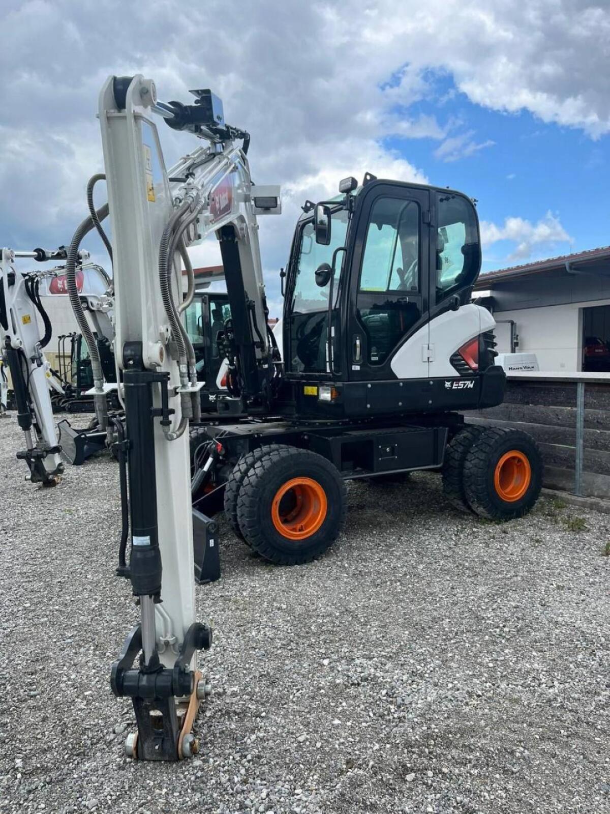 Bobcat E57W 2
