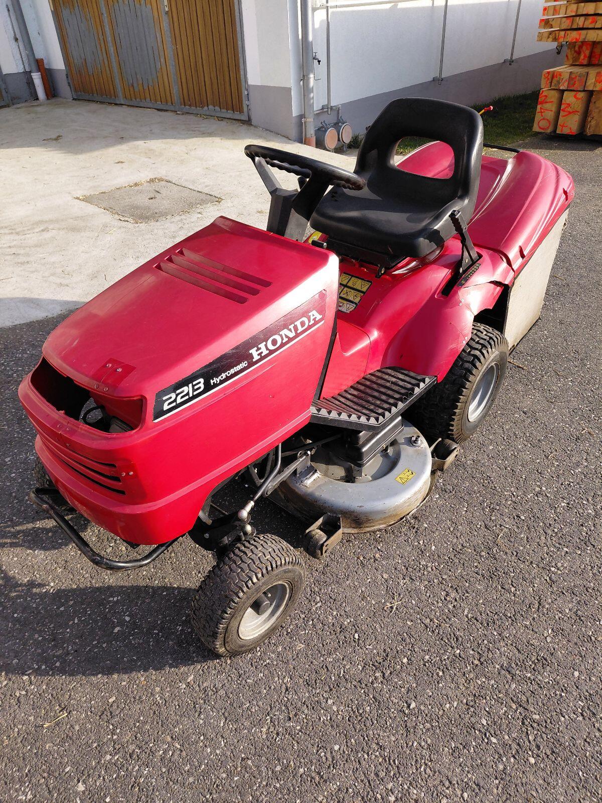 Rasentraktor Honda HF2213H 3