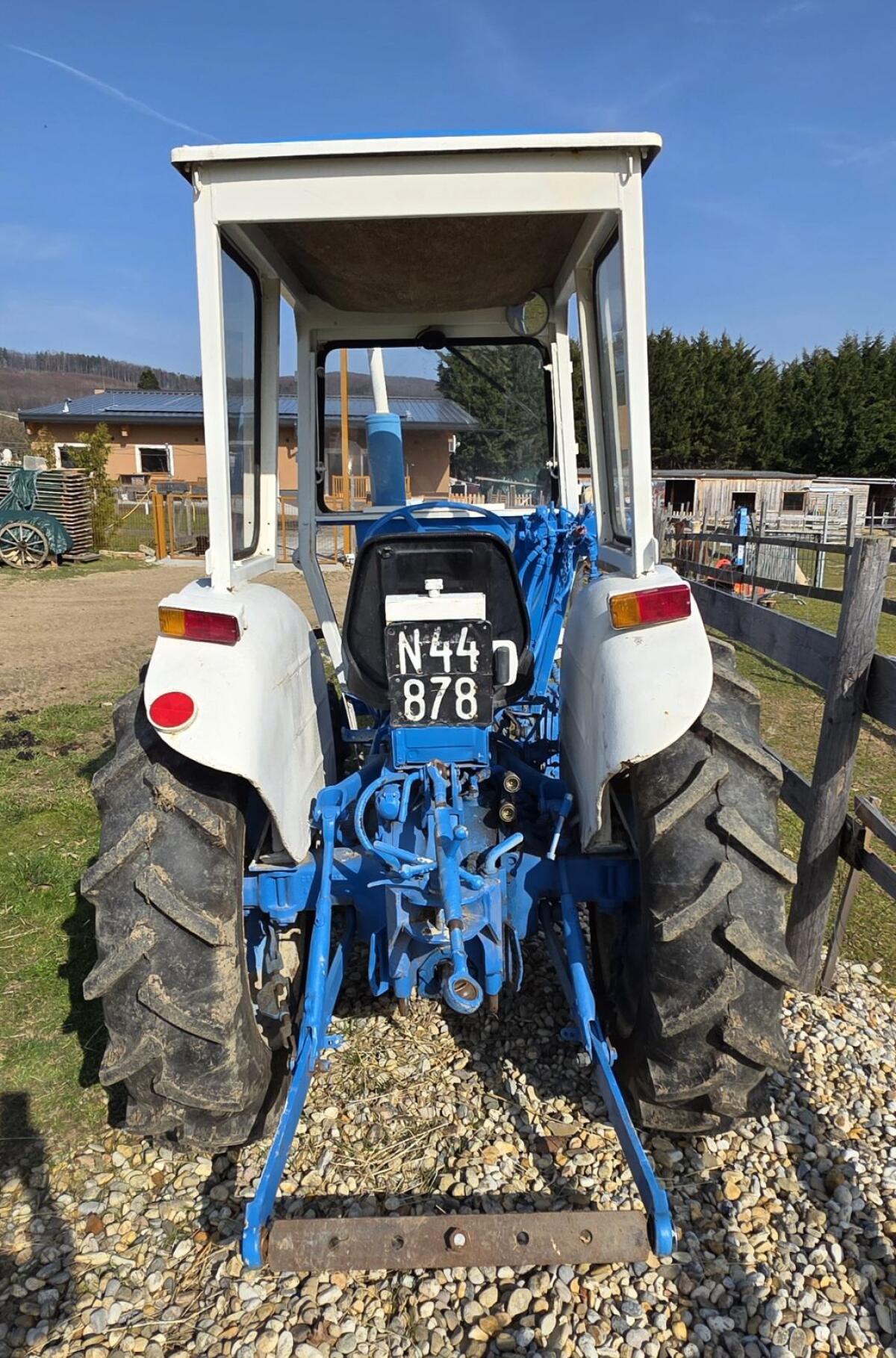Ford 3600 2